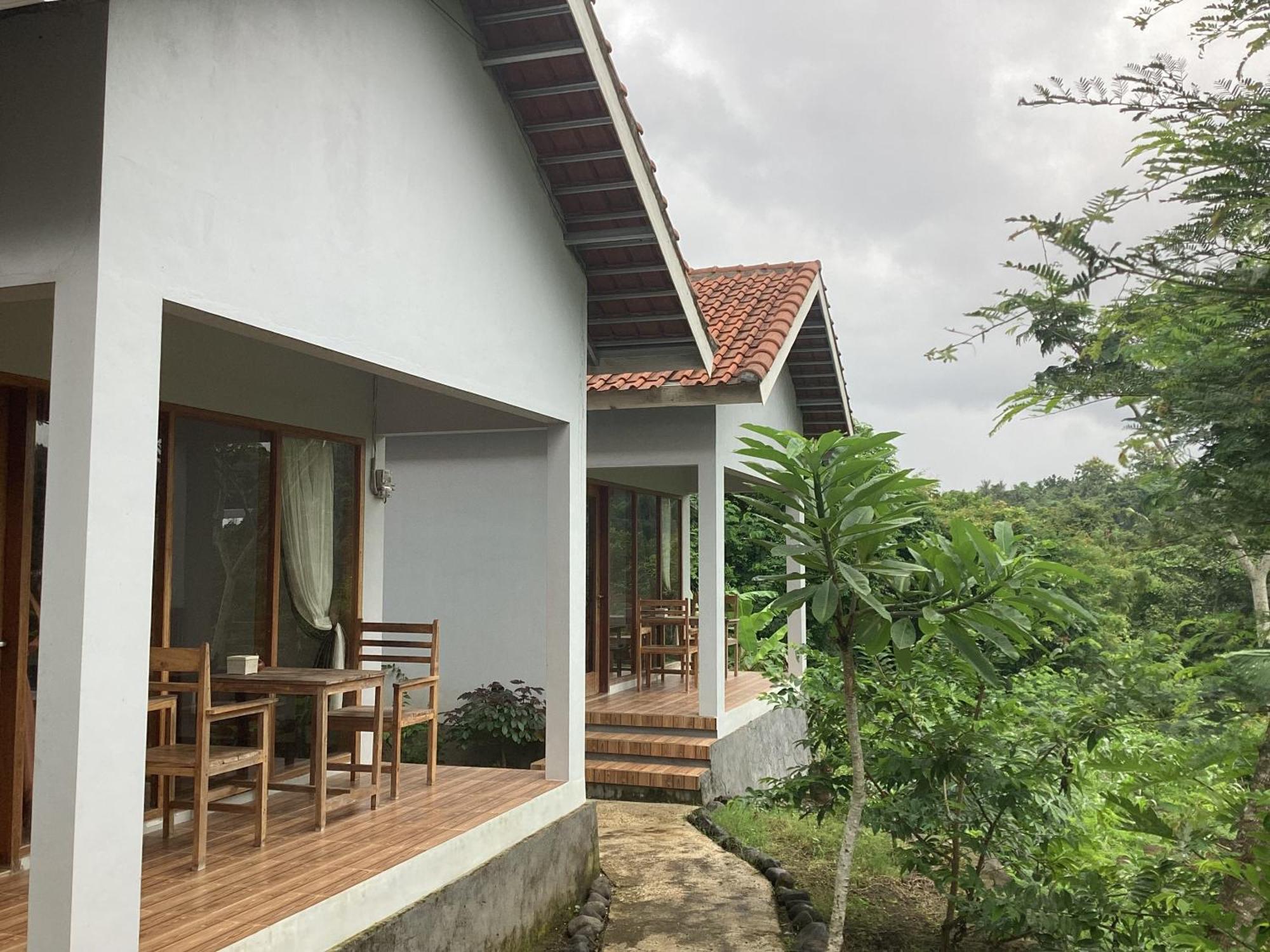 Tommy Homestay Plambi Екстер'єр фото