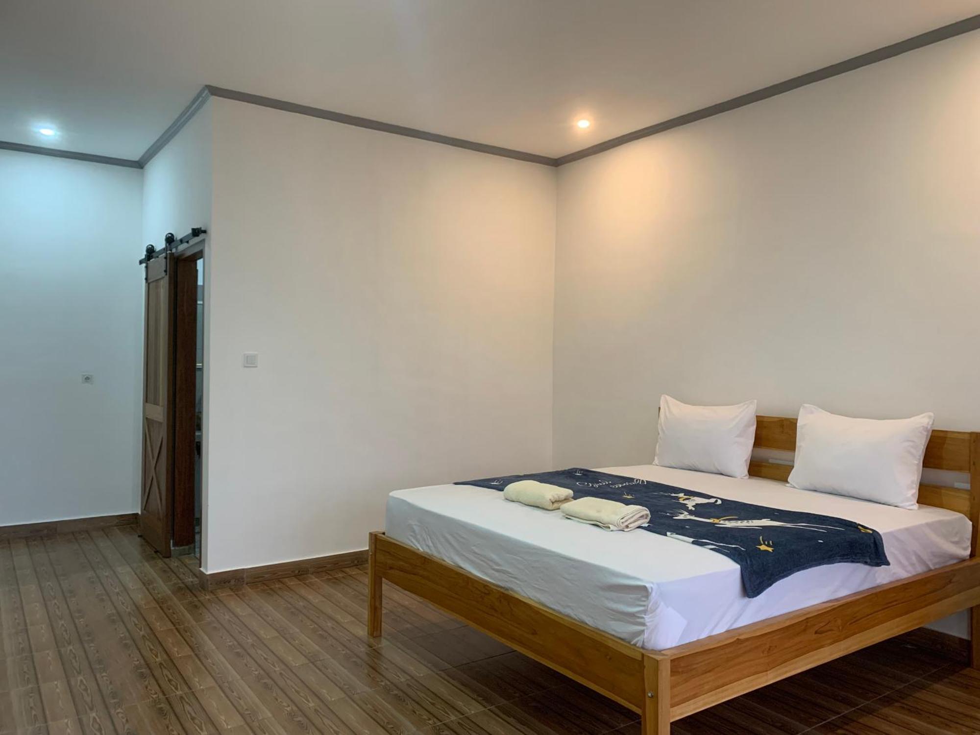Tommy Homestay Plambi Екстер'єр фото
